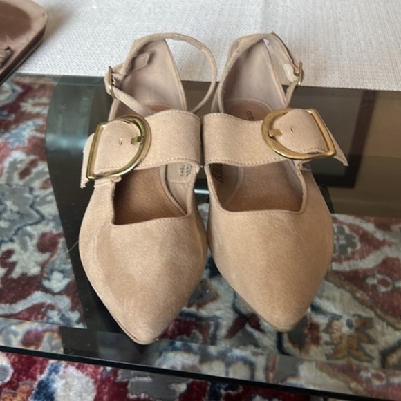 Christian Siriano Women’s Tan Suede Ankle Tie Wrap ,golden buckle 6.5/36 - Picture 6 of 6